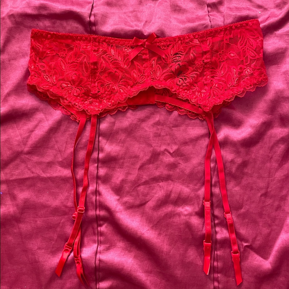 Dreamgirl Red Lace Lingerie Garter ❤️